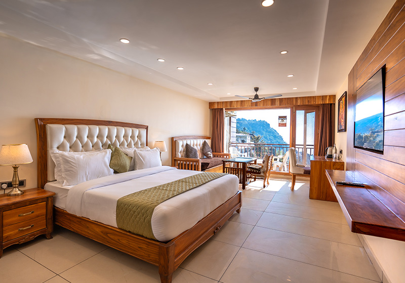 Skyline Suite With Private Balcony